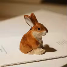 1PC Seated Bunny Hand Carved Wood Sculpture Adorable Wooden Figurine Handmade Cartoon Study Desk Decor Bonsai Landscape Ornament